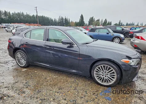 2017 Alfa Romeo Giulia Ti Q4 z USA, uszkodzony, nr VIN ZARFAEEN5H7542597